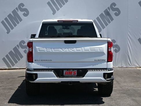 Used 2019 Chevrolet Silverado 1500 Custom w/ Custom Convenience Package RWD image 5