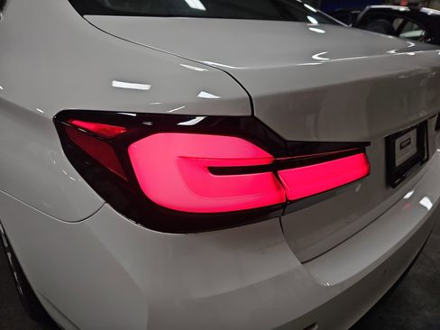 Certified 2023 BMW 530i w/ Executive Package image 37