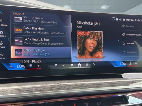 New 2026 BMW 750e xDrive w/ Executive Package AWD/4WD image 23