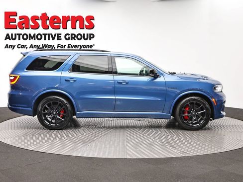 Used 2024 Dodge Durango R/T w/ Tow 'N Go Package AWD/4WD image 4