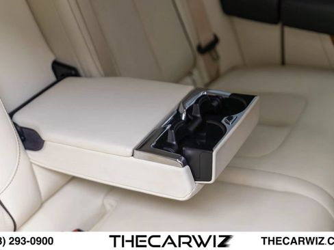 Used 2019 Rolls-Royce Cullinan AWD/4WD image 55