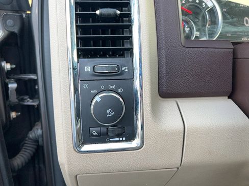 Used 2017 RAM 2500 Laramie image 18