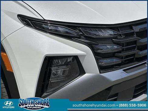 Certified 2025 Hyundai Tucson SEL AWD/4WD image 11