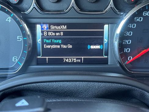 Used 2019 Chevrolet Tahoe LT w/ Luxury Package AWD/4WD image 24
