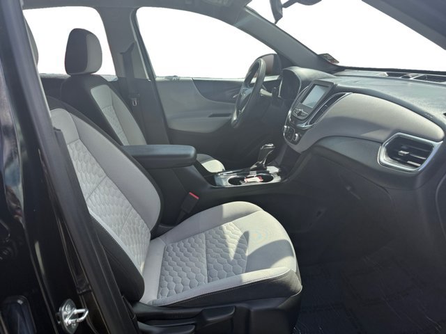 Used 2018 Chevrolet Equinox LS FWD image 12