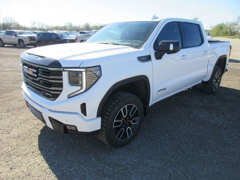 New 2026 GMC Sierra 1500 AT4 w/ AT4 Premium Package AWD/4WD image 10