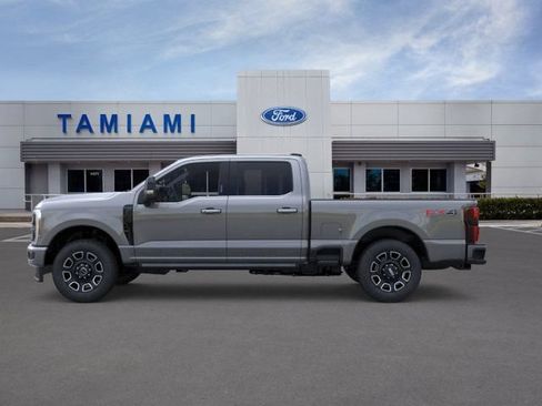 New 2026 Ford F250 Platinum AWD/4WD image 3