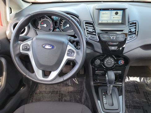 Used 2016 Ford Fiesta SE w/ Equipment Group 201A image 9
