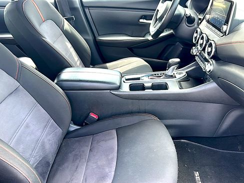 Used 2025 Nissan Sentra SR w/ Midnight Edition FWD image 24