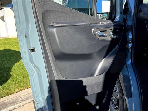 New 2026 Mercedes-Benz Sprinter 2500 image 10