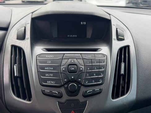 Used 2018 Ford Transit Connect XL FWD image 21