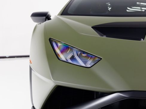 Used 2022 Lamborghini Huracan STO image 50