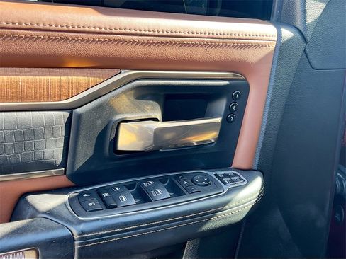 Used 2023 RAM 3500 Limited image 18