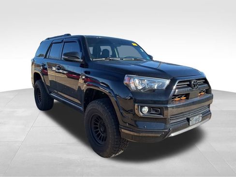 Used 2020 Toyota 4Runner Nightshade image 7
