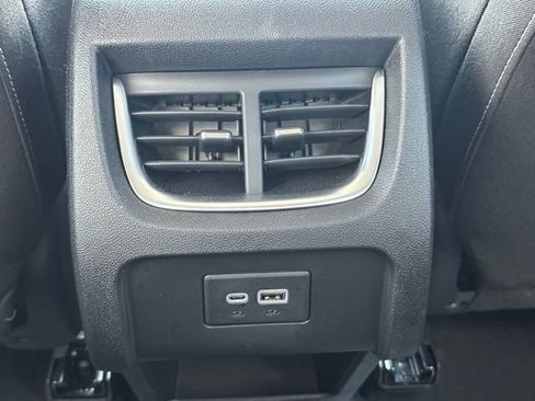Used 2025 Chevrolet Blazer LT w/ Convenience Package AWD/4WD image 31