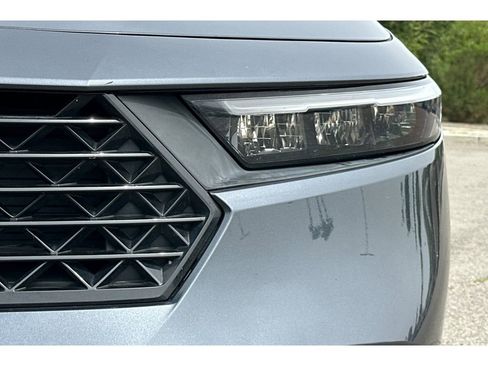 Used 2023 Honda Accord EX image 16