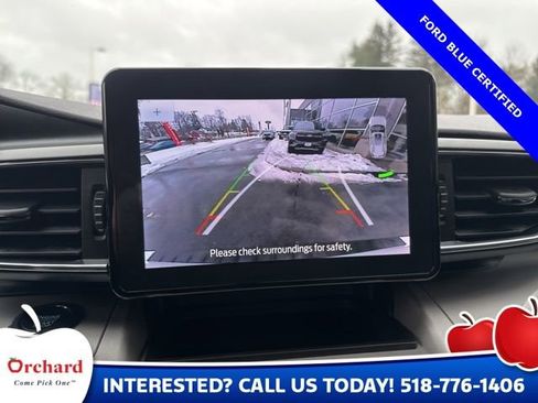 Certified 2023 Ford Explorer XLT w/ Equipment Group 202A AWD/4WD image 29