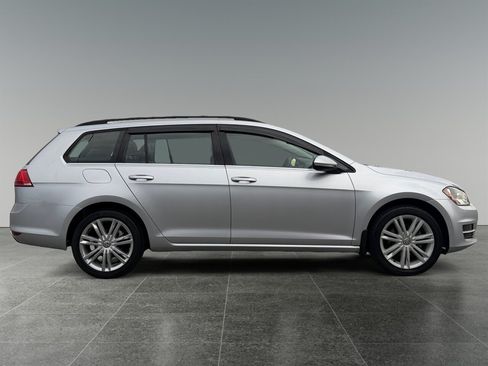 Used 2015 Volkswagen Golf TDI SE FWD image 7