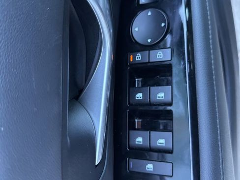 Certified 2025 Hyundai Santa Cruz SEL image 23