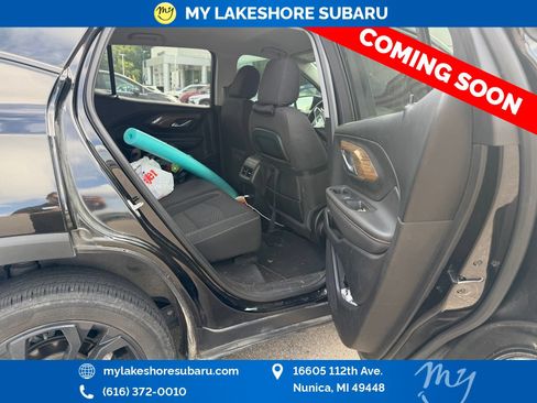 Used 2020 GMC Terrain SLE w/ Driver Convenience Package AWD/4WD image 14