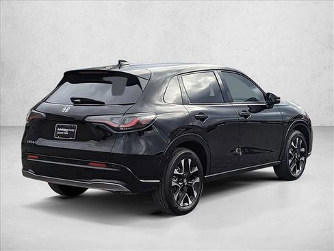 New 2026 Honda HR-V EX-L image 2