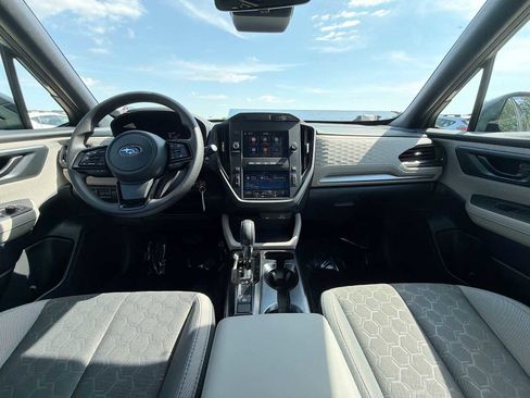 Used 2026 Subaru Forester AWD/4WD image 12
