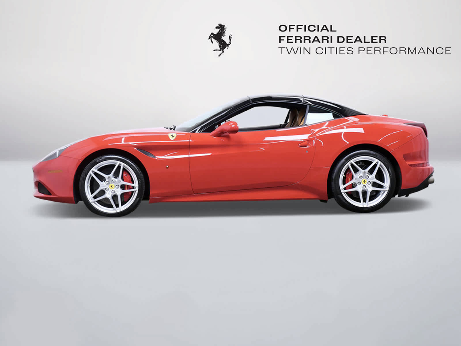 Certified 2017 Ferrari California T RWD image 2