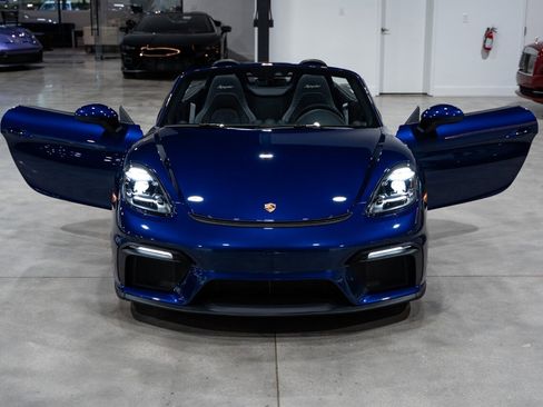 Used 2020 Porsche 718 Boxster Spyder RWD image 36