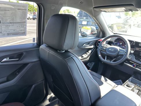 New 2026 Chevrolet Equinox RS FWD image 15