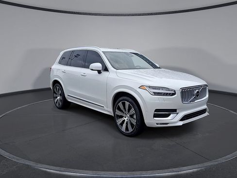 Used 2023 Volvo XC90 B6 Ultimate w/ Protection Package Premier AWD/4WD image 5