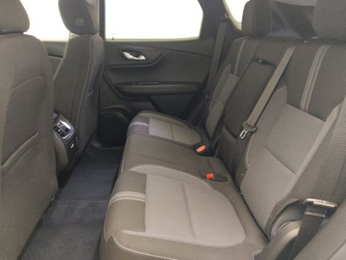 Used 2024 Chevrolet Blazer LT FWD image 18