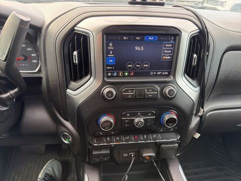 Used 2021 Chevrolet Silverado 1500 RST w/ Convenience Package II AWD/4WD image 10