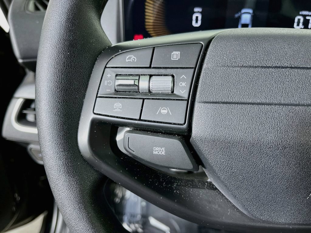 Used 2025 Kia K4 FWD image 14