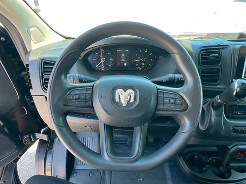 Used 2023 RAM ProMaster 2500 image 16