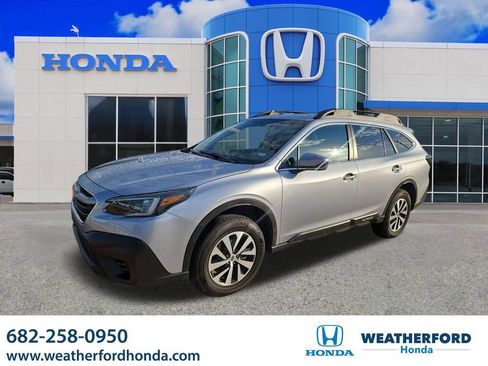 Used 2020 Subaru Outback Premium AWD/4WD image 1