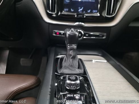 Used 2019 Volvo XC60 T5 Inscription FWD image 20
