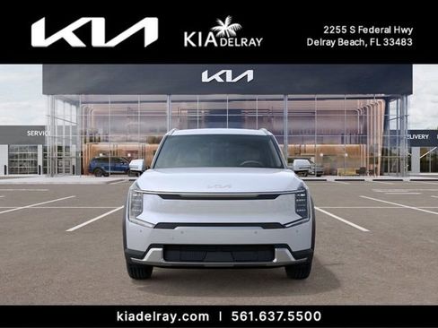 New 2026 Kia EV9 Wind AWD/4WD image 2