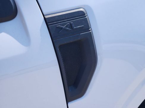 New 2026 Ford Maverick XL FWD image 12