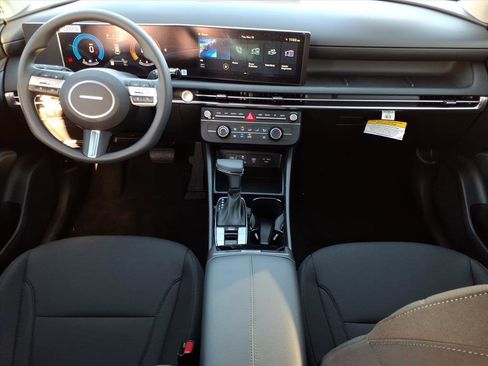 New 2026 Hyundai Tucson SE image 7