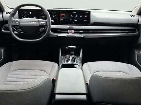 Certified 2025 Kia K4 EX FWD image 17