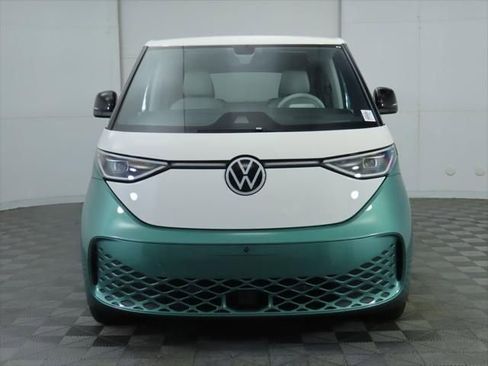 New 2025 Volkswagen ID. Buzz Pro S Plus image 2