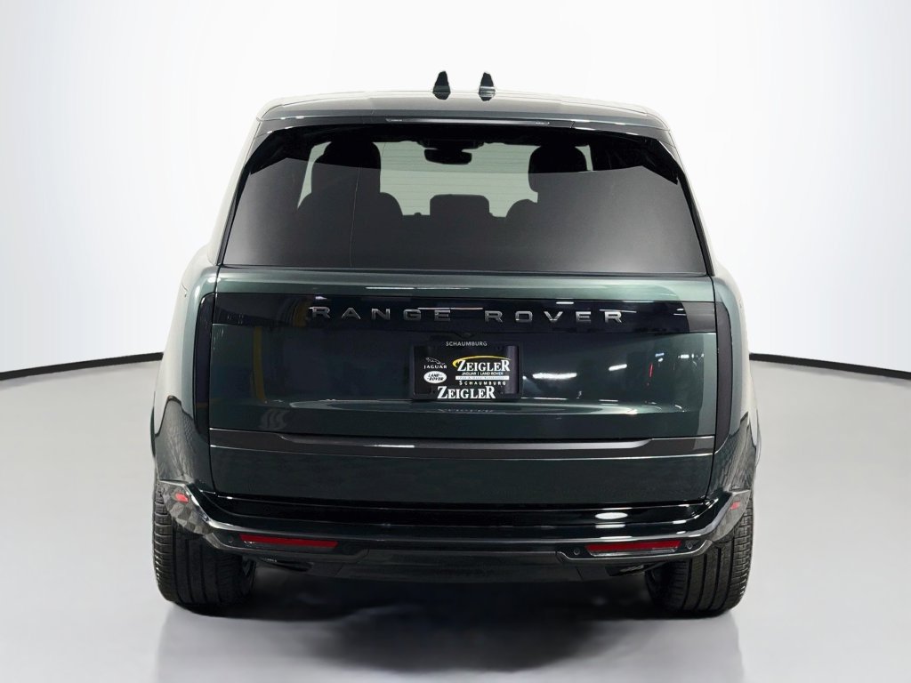 Used 2025 Land Rover Range Rover SE AWD/4WD image 6