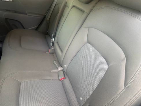 Used 2016 Kia Sportage LX FWD image 16