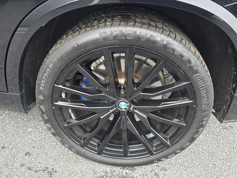 Used 2021 BMW X5 M50i w/ Executive Package image 10