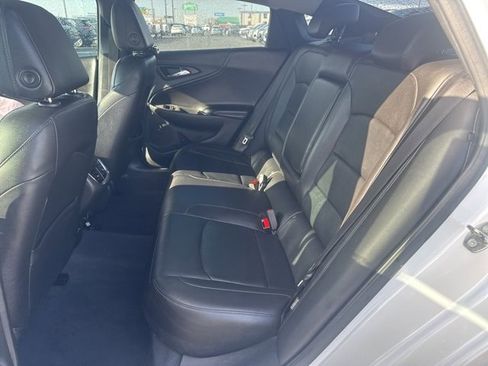 Used 2018 Chevrolet Malibu LT w/ Leather Package image 20