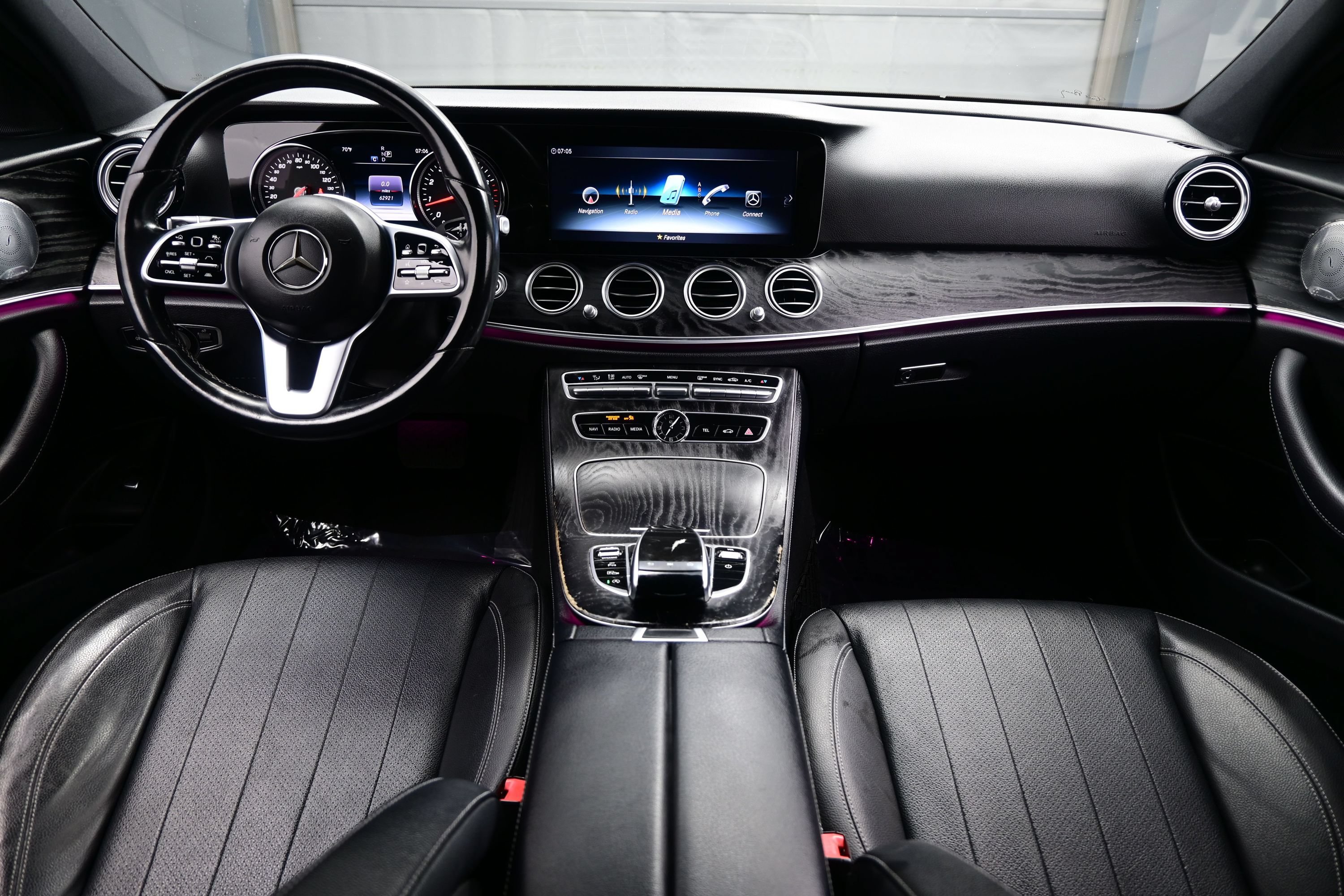 Used 2019 Mercedes-Benz E 300 w/ Driver Assistance Package image 16
