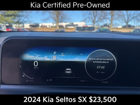 Certified 2024 Kia Seltos SX w/ SX Sunroof Package image 24