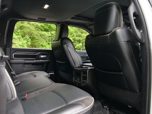 Used 2023 RAM 2500 Laramie AWD/4WD image 40