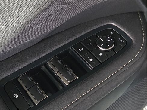 Used 2025 Lexus TX 350 AWD image 18