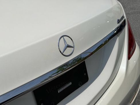 Used 2017 Mercedes-Benz S 550 4MATIC Sedan image 16